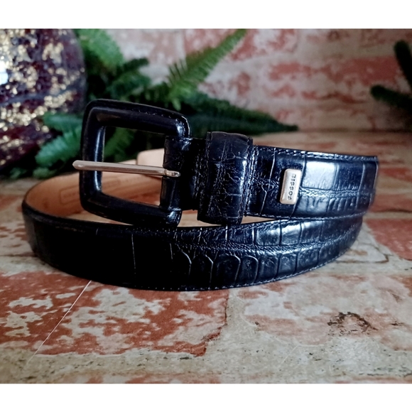 Fossil Black Croc Embossed Leather Belt - Picture 2 of 13